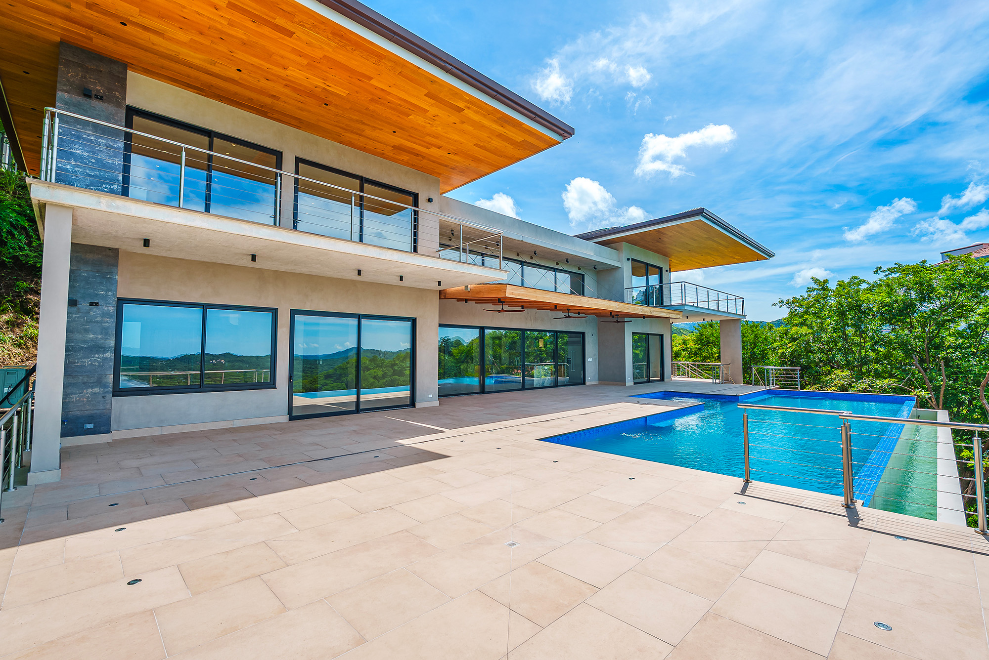 Buying Land vs. Buying a Finished Home in Guanacaste: Pros and Cons of Each